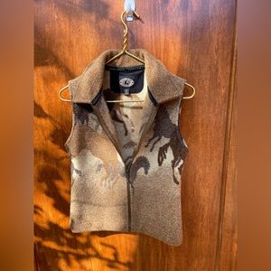 Vintage County Clothing Company Brown Horse Vest - Size Small - EUC